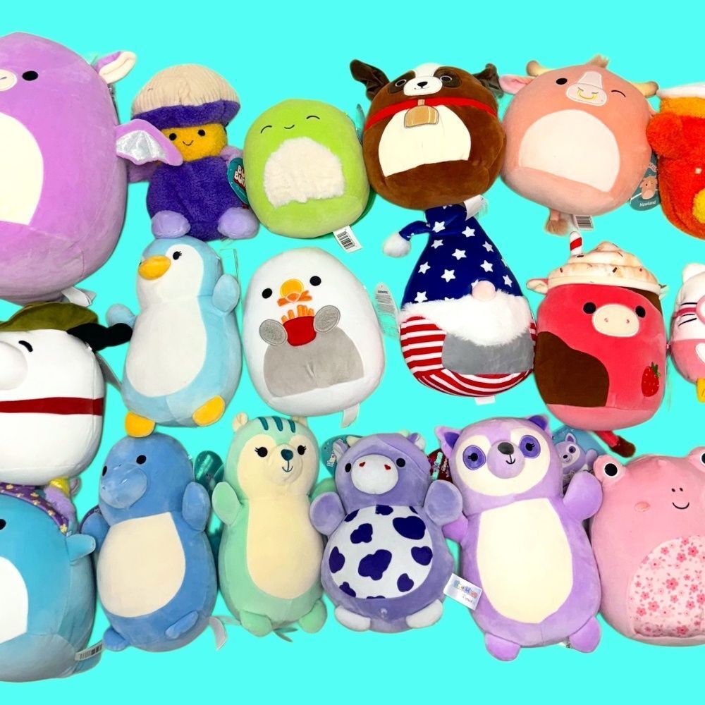 SQUISHMALLOWS ASSORTED LOT
